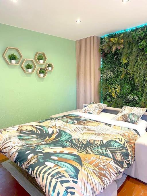 Monkey Forest Appartement Grasse Exterior foto